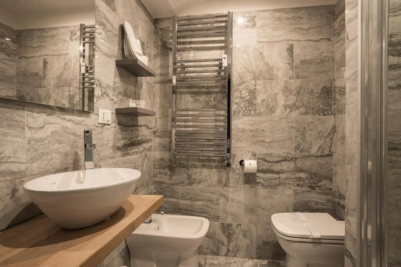 Corvetto Rooms جنوة